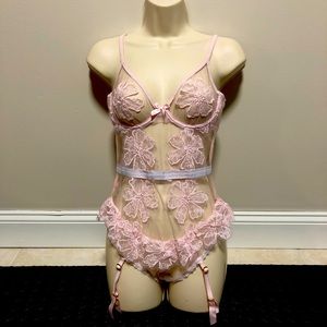 Agent Provocateur Small